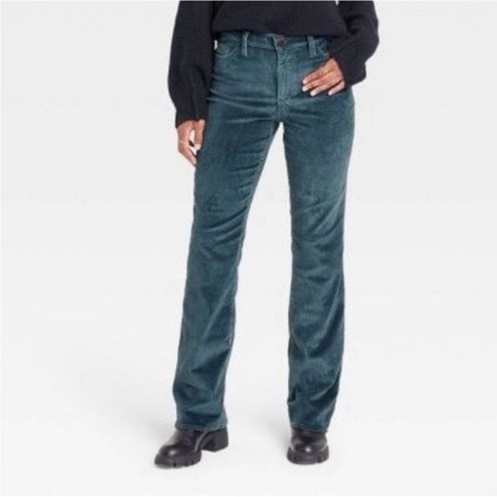 Women's High-Rise Vintage Corduroy
Bootcut Jeans - Universal Thread Teal Sz 4S